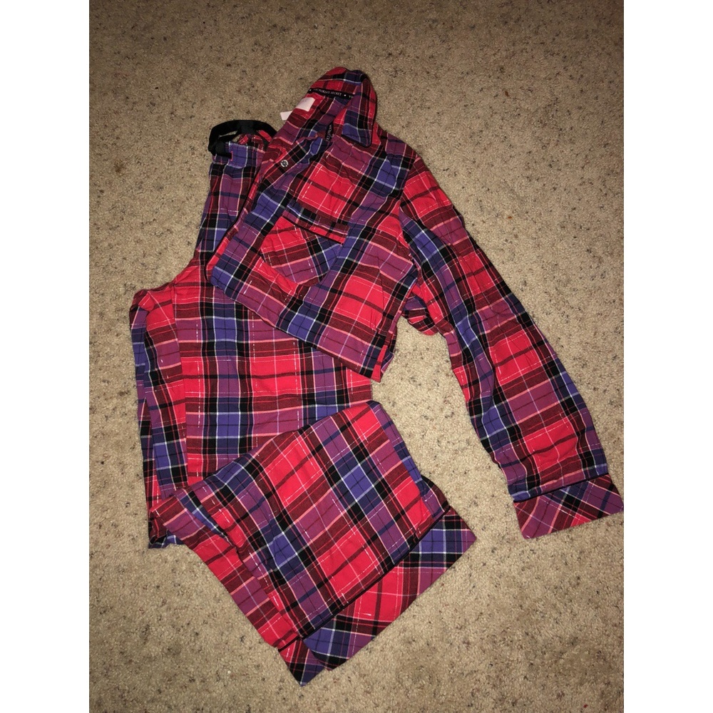 VICTORIA SECRET HOLIDAY PAJAMA SET